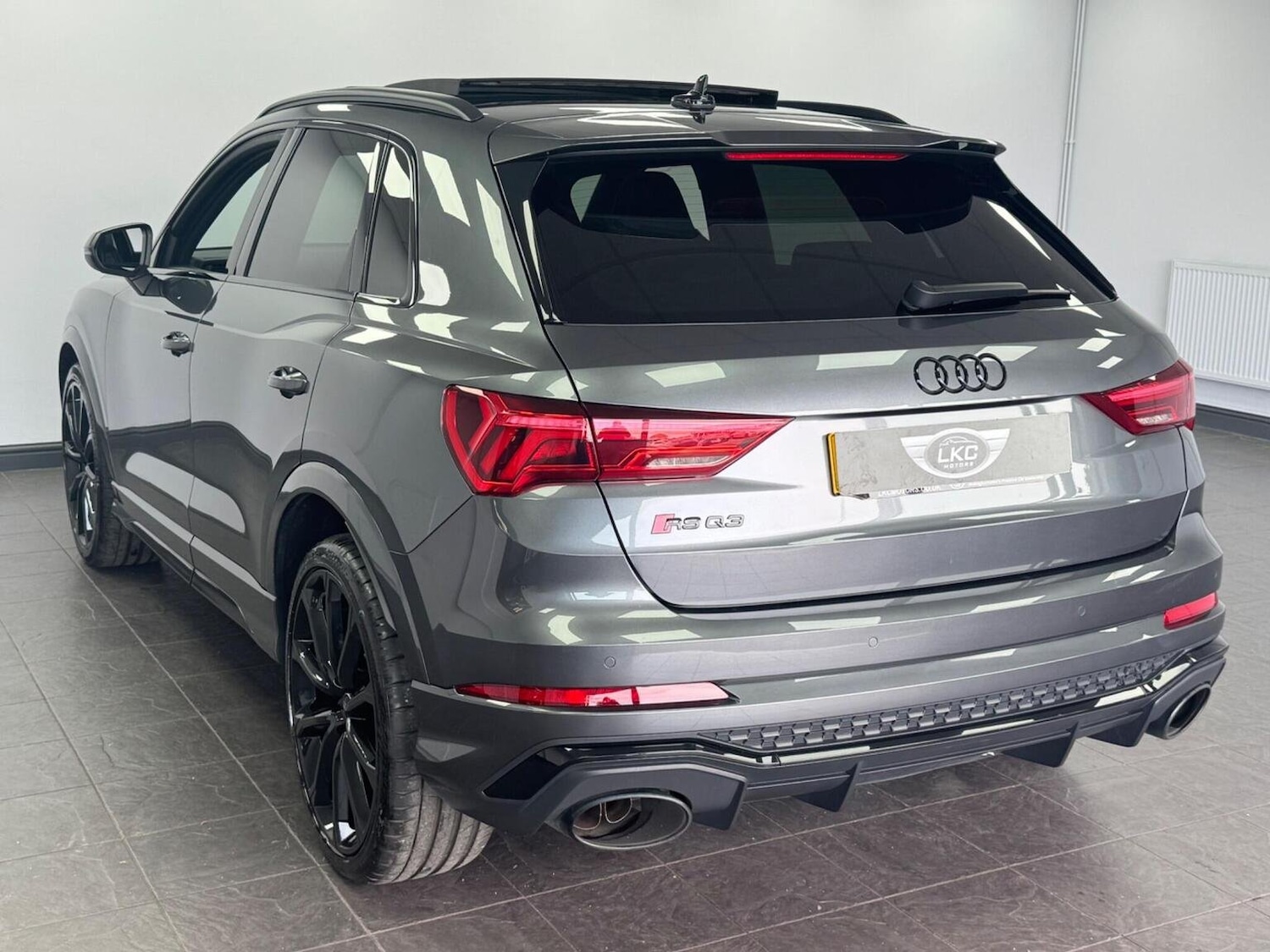 Used Audi RS Q3 2022 for sale - 76107406: Photo 55