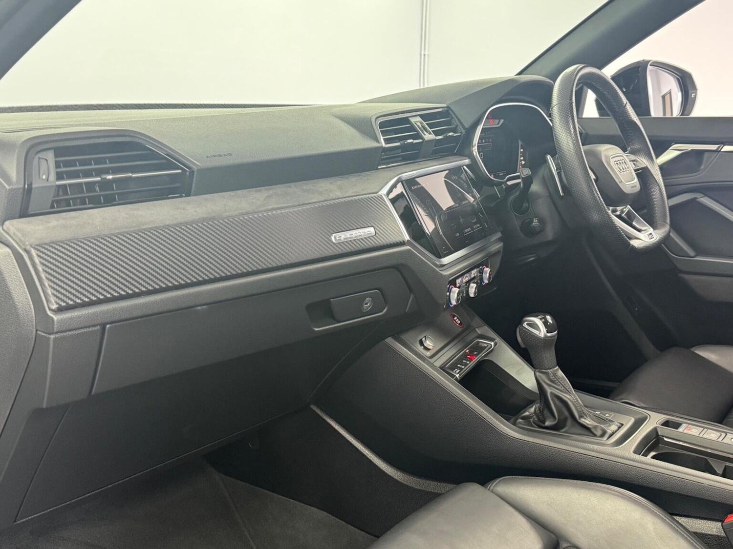 Used Audi RS Q3 2022 for sale - 76107406: Photo 9