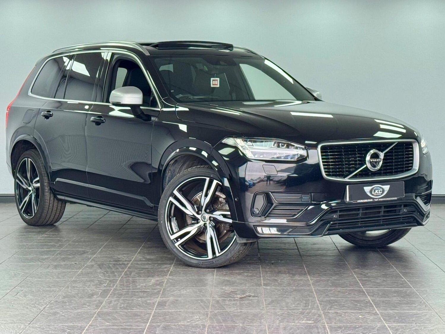 Used Volvo XC90 2019 for sale - 76093757: Photo 2