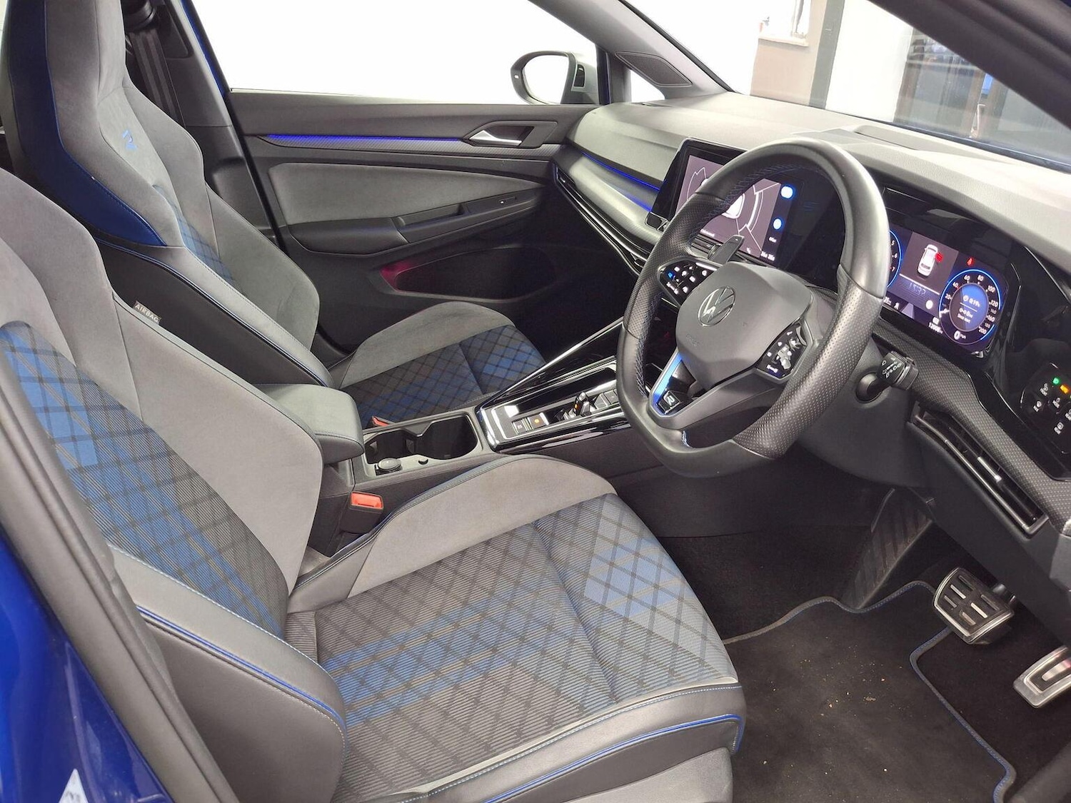 Used Volkswagen Golf 2023 for sale - 77303614: Photo 11