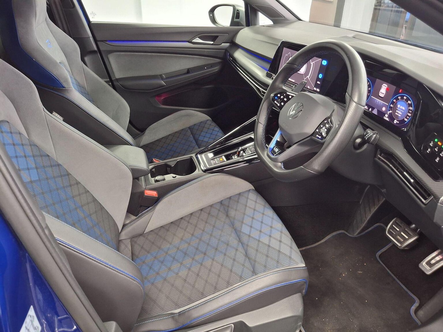 Used Volkswagen Golf 2023 for sale - 77303614: Photo 46