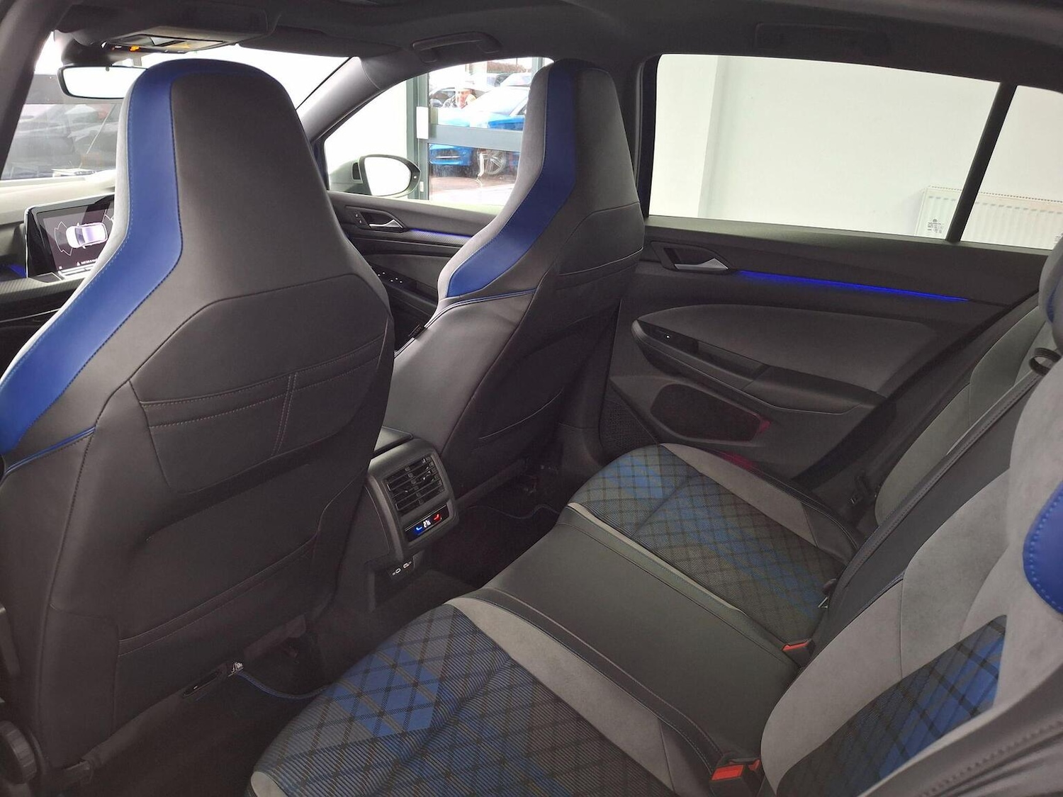 Used Volkswagen Golf 2023 for sale - 77303614: Photo 57