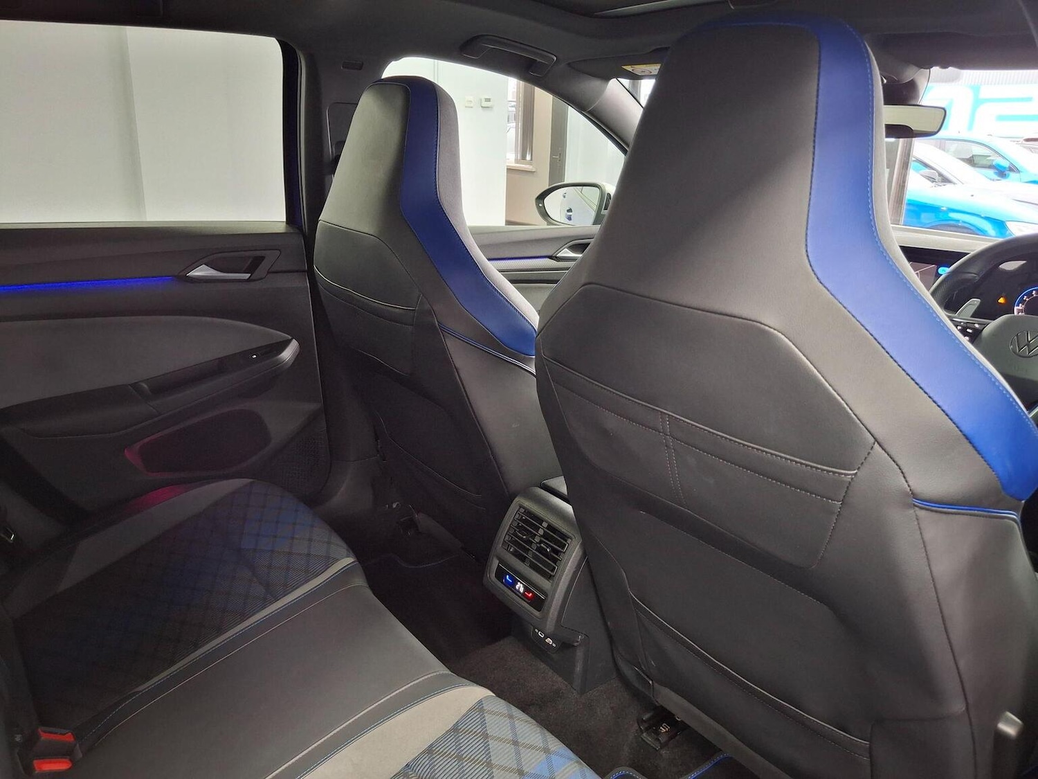 Used Volkswagen Golf 2023 for sale - 77303614: Photo 77