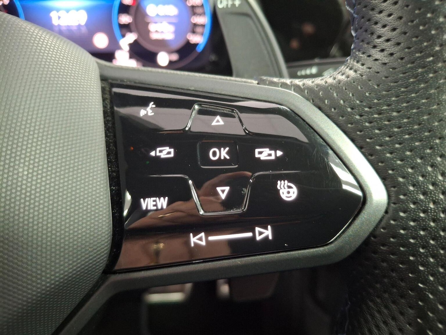 Used Volkswagen Golf 2023 for sale - 77303614: Photo 9