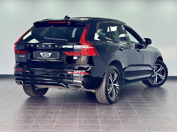 Used Volvo XC60 2021 for sale - 76149308: Photo 2