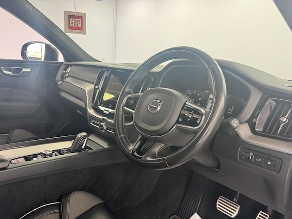 Used Volvo XC60 2021 for sale - 76149308: Photo 5