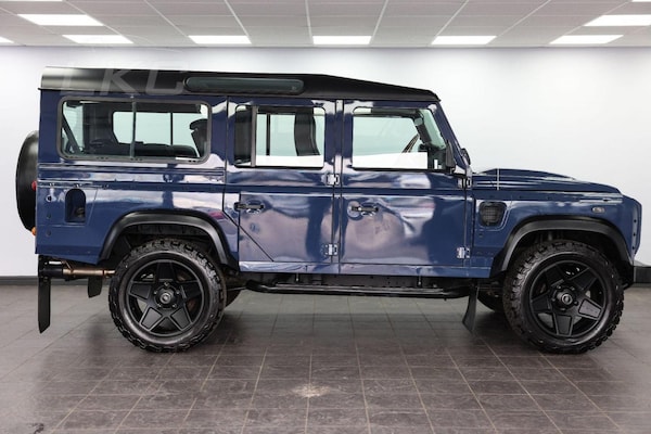 Used Land Rover Defender 110 2014 for sale - 75202540: Photo 11