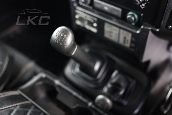 Used Land Rover Defender 110 2014 for sale - 75202540: Photo 25