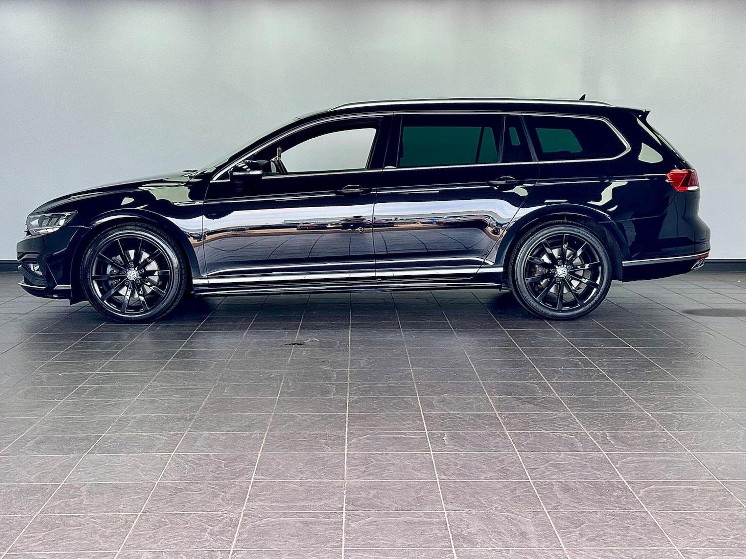 Used Volkswagen Passat 2020 for sale - 76769270: Photo 13