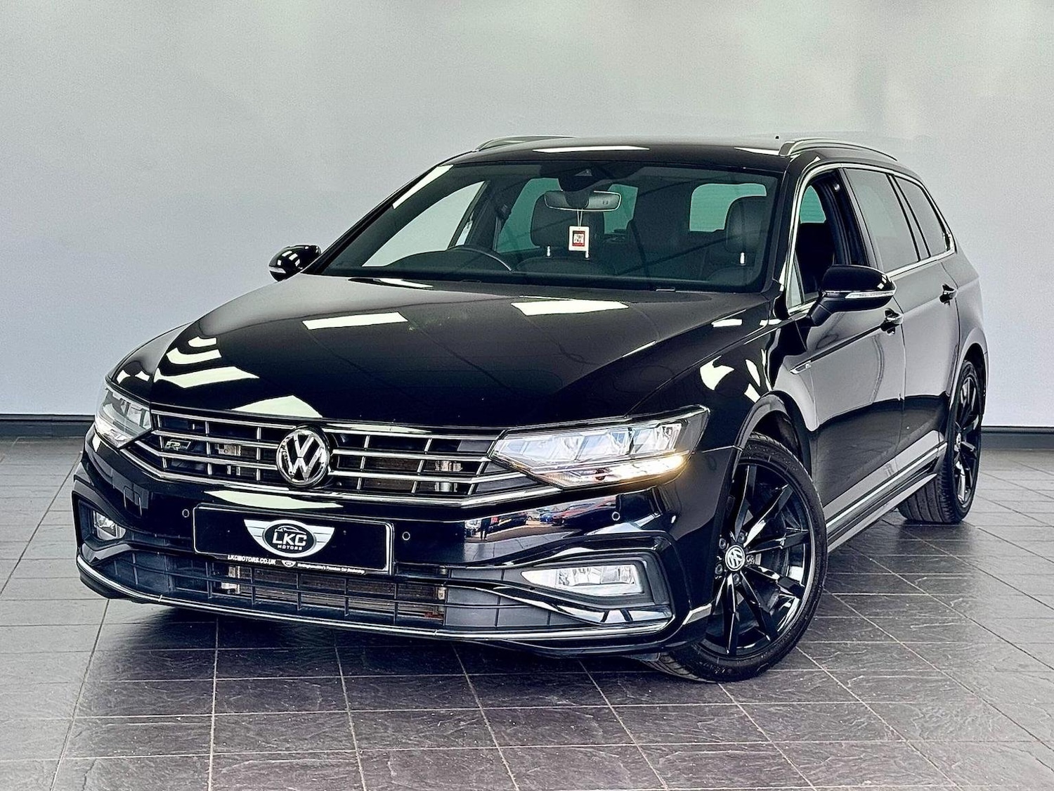 Used Volkswagen Passat 2020 for sale - 76769270: Photo 16