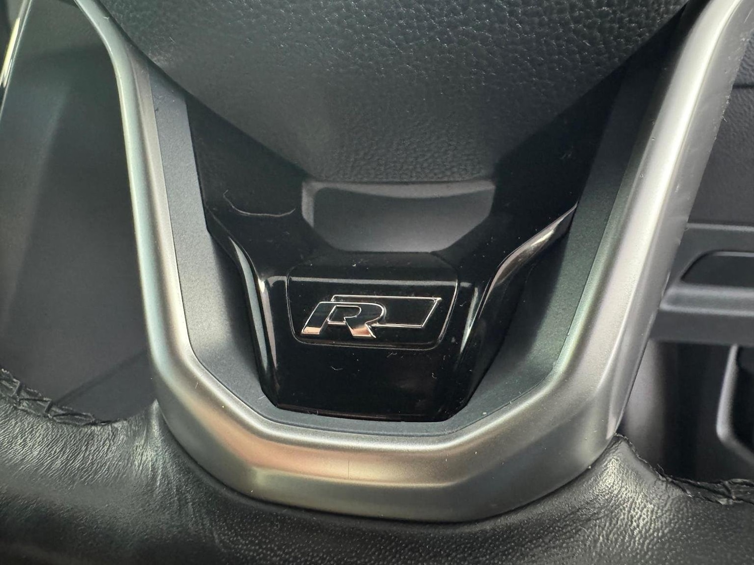 Used Volkswagen Passat 2020 for sale - 76769270: Photo 26