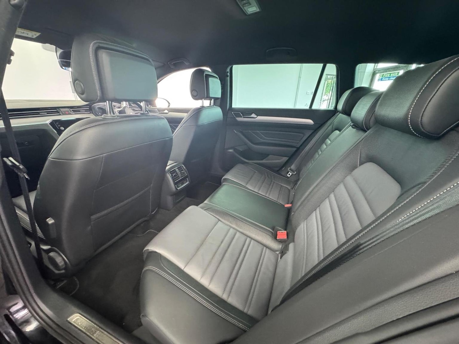 Used Volkswagen Passat 2020 for sale - 76769270: Photo 30