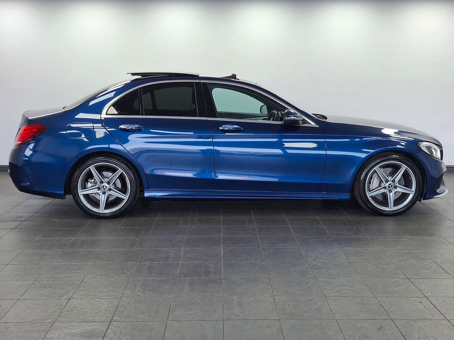 Used Mercedes-Benz C Class 2017 for sale - 77807234: Photo 15