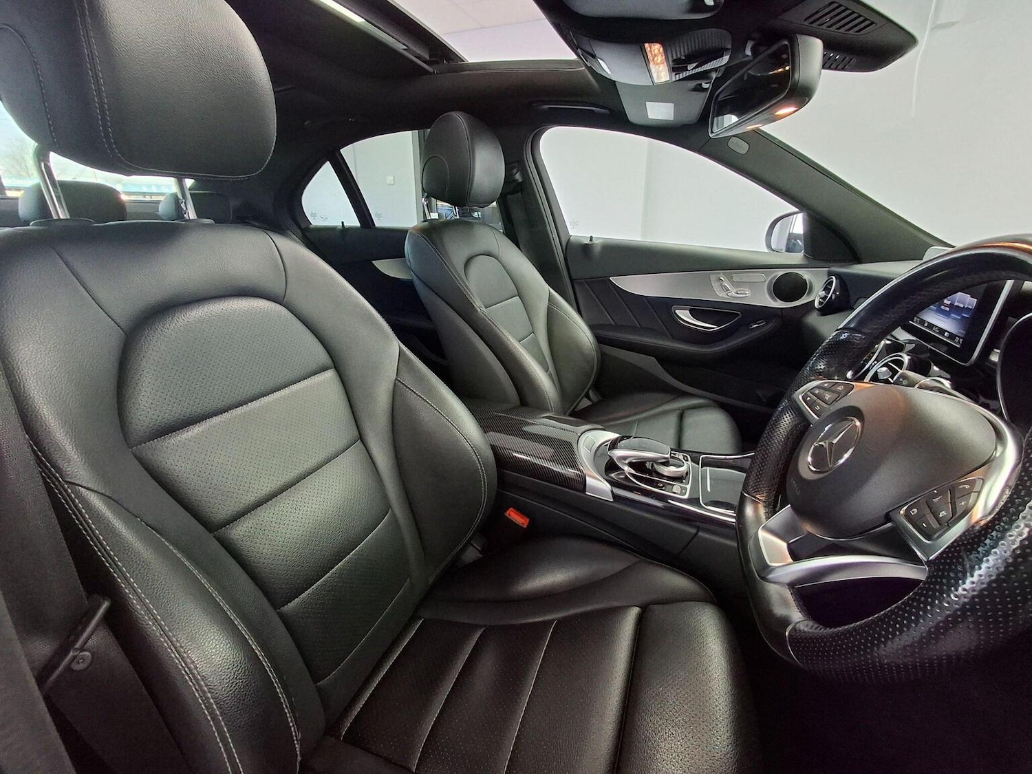 Used Mercedes-Benz C Class 2017 for sale - 77807234: Photo 16