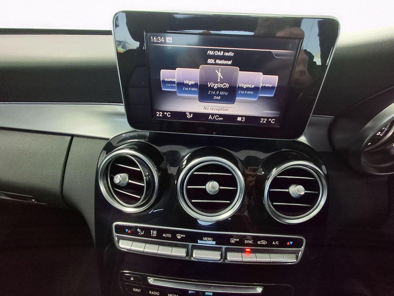 Used Mercedes-Benz C Class 2017 for sale - 77807234: Photo 36