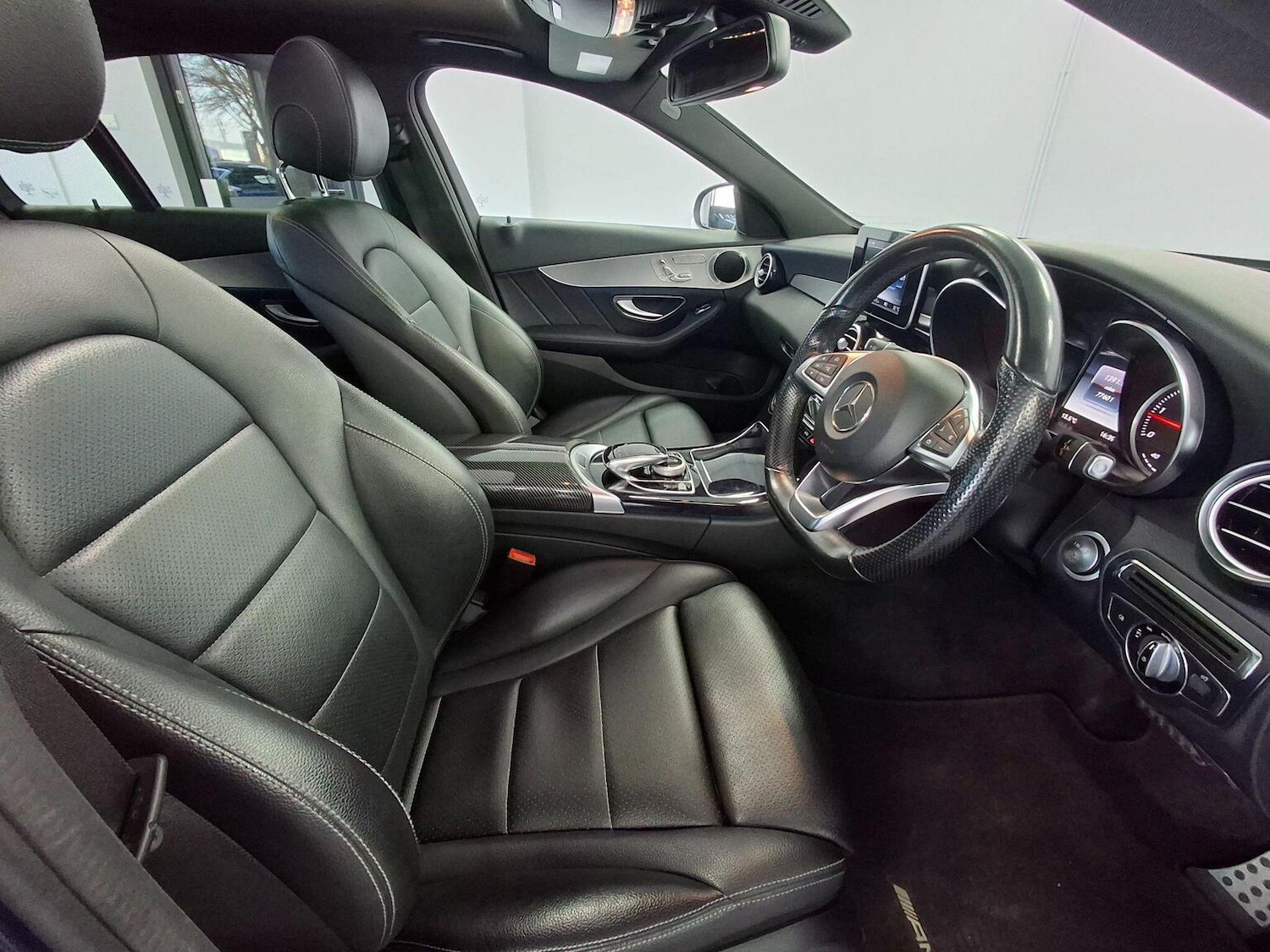 Used Mercedes-Benz C Class 2017 for sale - 77807234: Photo 65