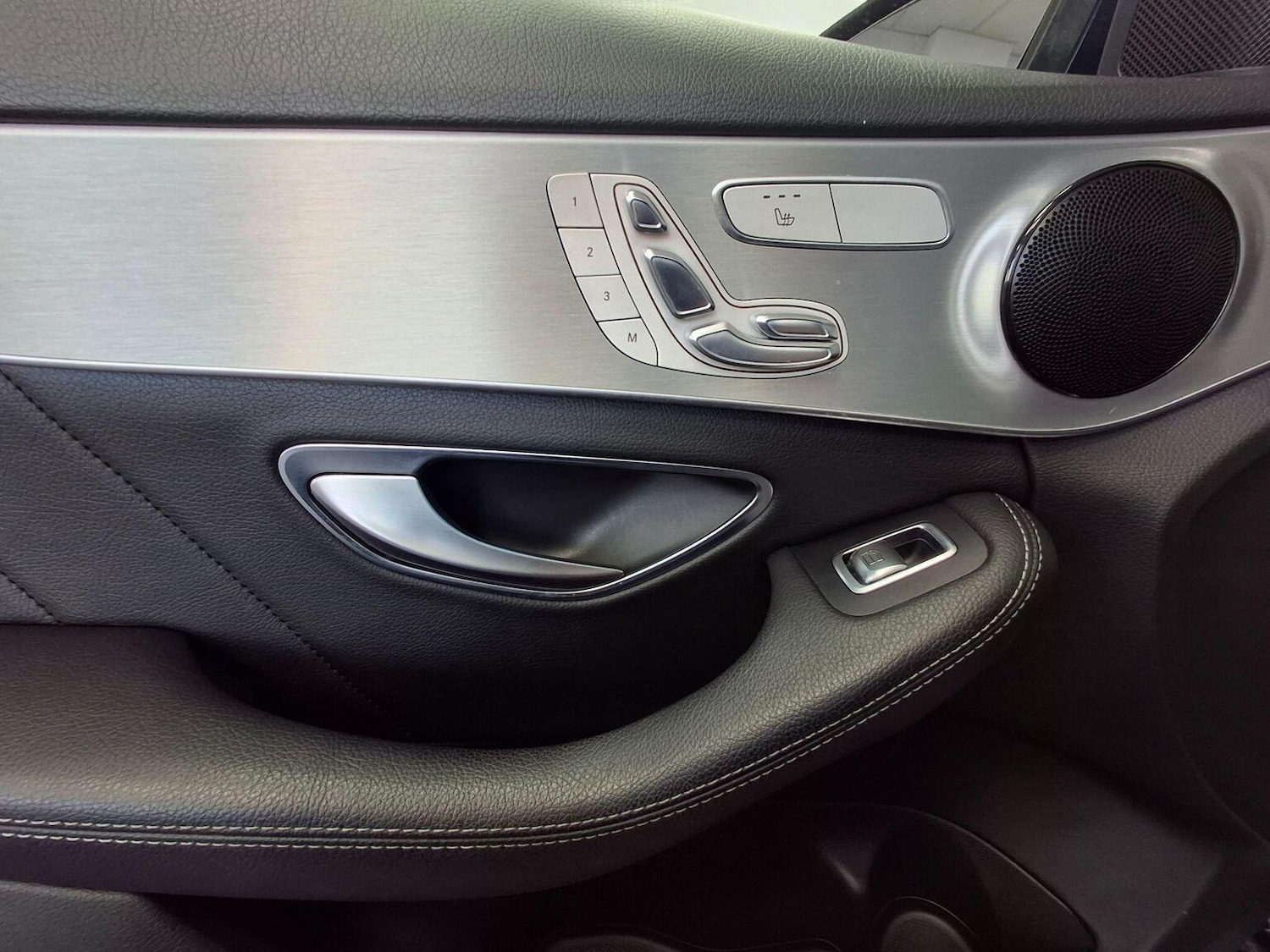 Used Mercedes-Benz C Class 2017 for sale - 77807234: Photo 70