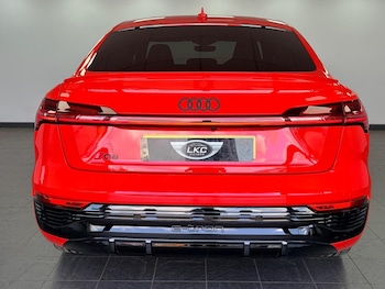Used Audi Q8 e-tron 2023 for sale - 79259222: Photo