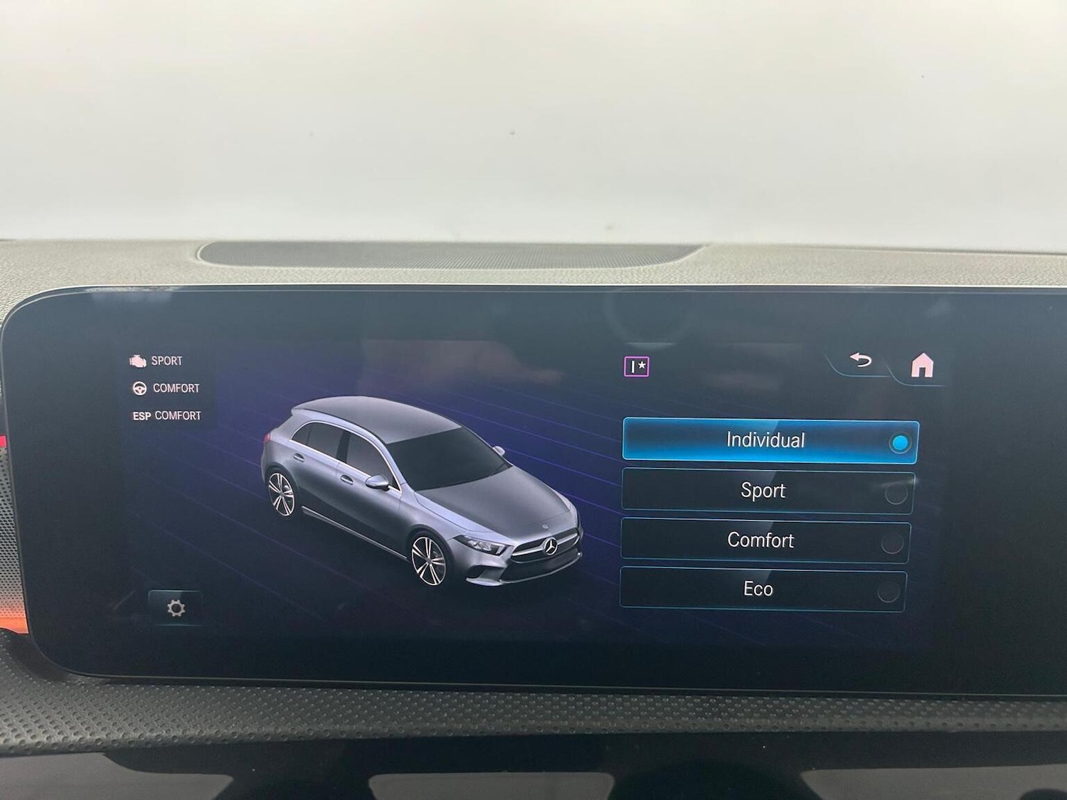 Used Mercedes-Benz A-Class 2021 for sale - 76924488: Photo 29