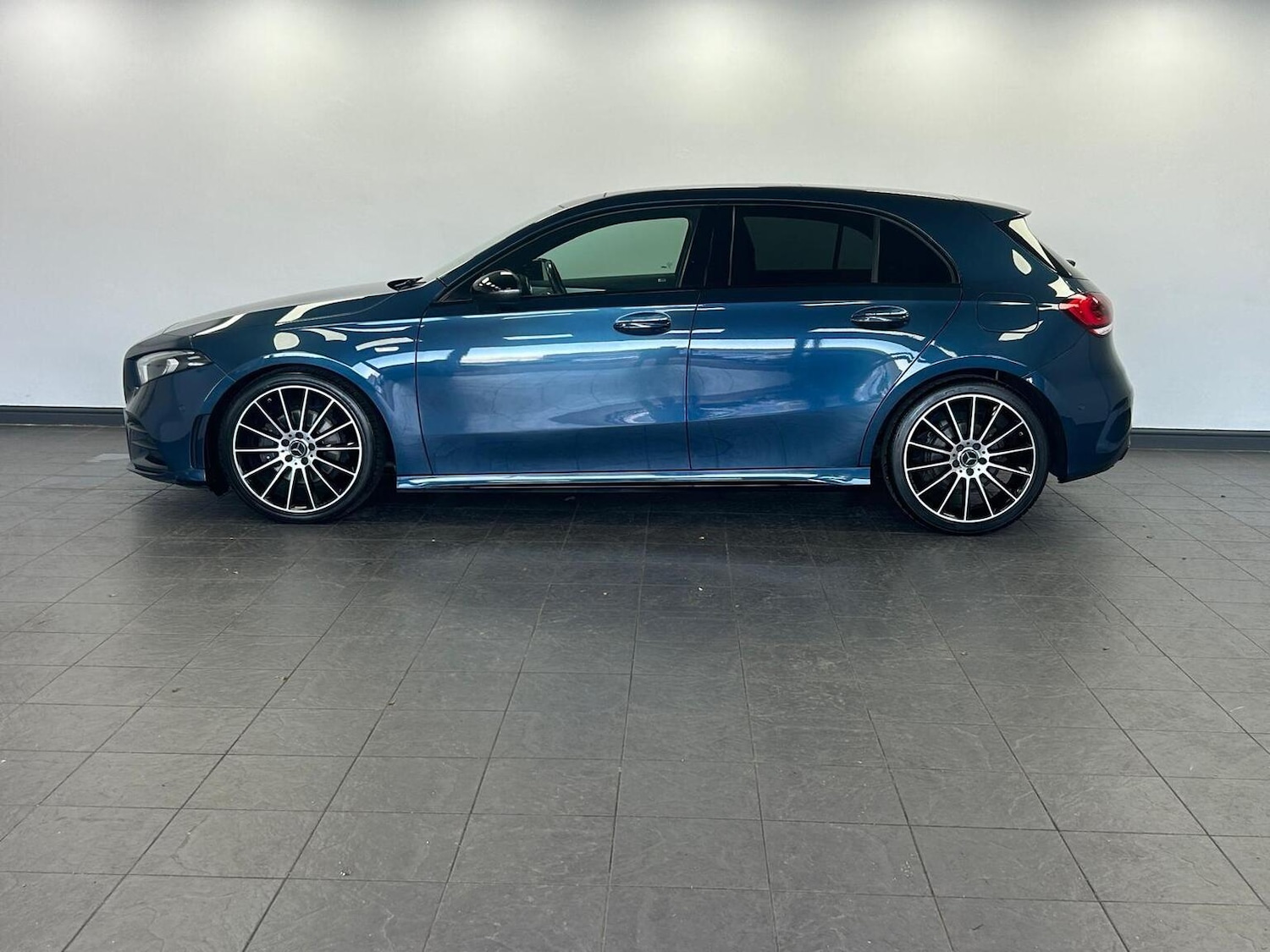 Used Mercedes-Benz A-Class 2021 for sale - 76924488: Photo 5