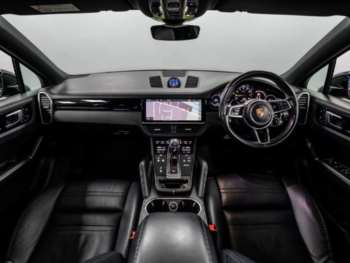 Used Porsche Cayenne 2019 for sale - 75202545: Photo