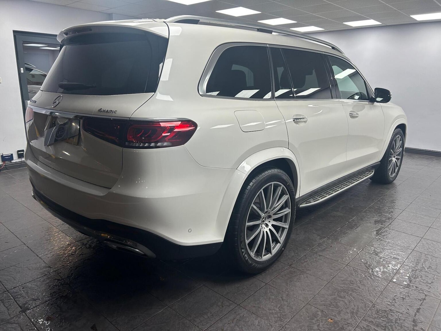 Used Mercedes-Benz GLS 2020 for sale - 76897016: Photo 8