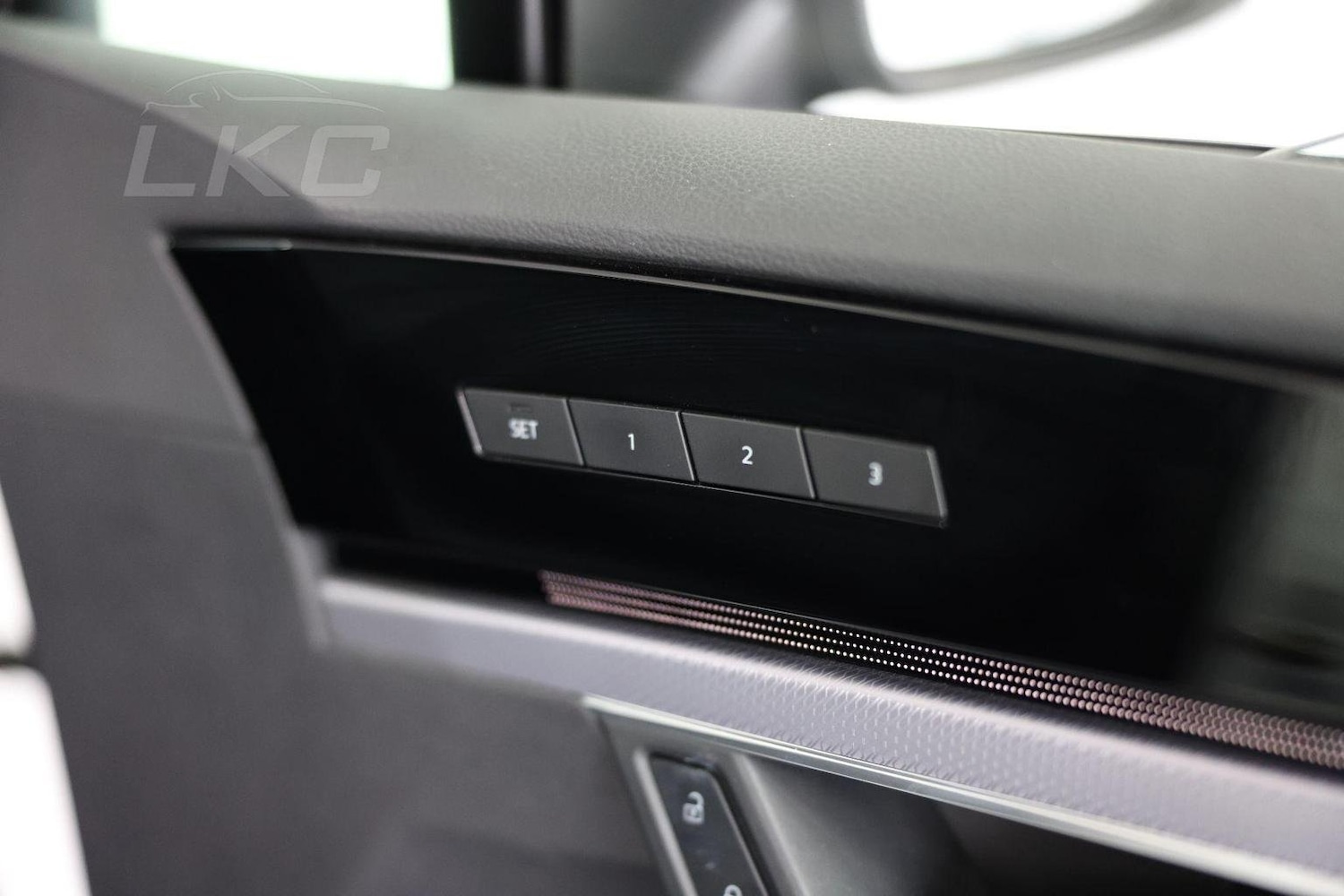 Used Volkswagen Touareg 2022 for sale - 76794595: Photo 17