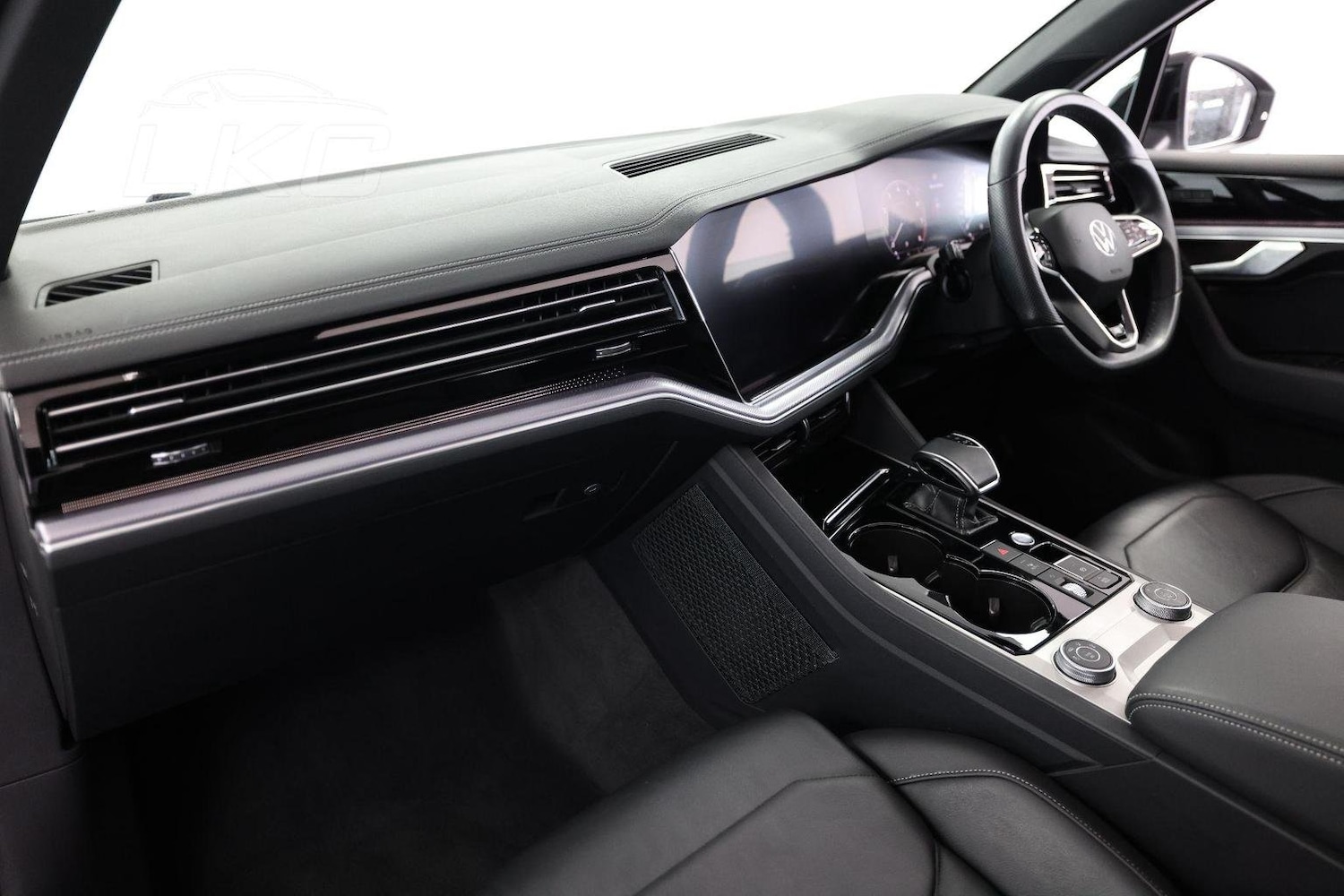 Used Volkswagen Touareg 2022 for sale - 76794595: Photo 57