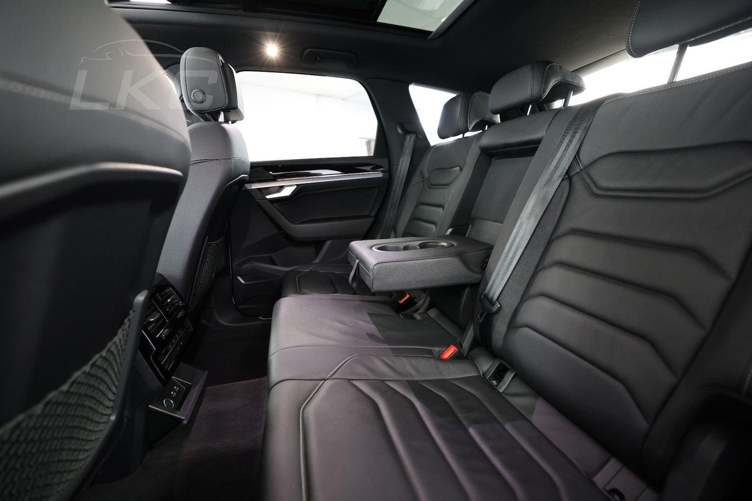 Used Volkswagen Touareg 2022 for sale - 76794595: Photo 60