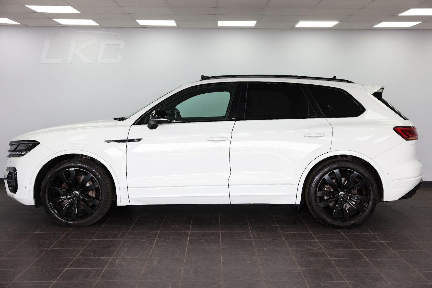 Used Volkswagen Touareg 2022 for sale - 76794595: Photo 64