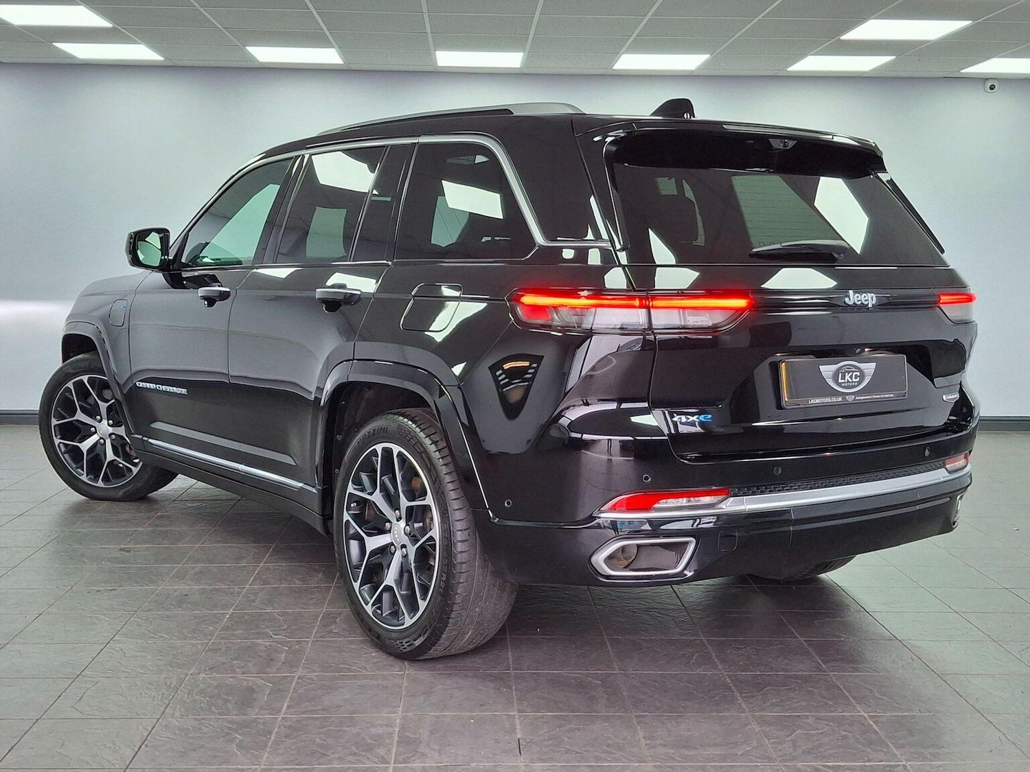 Used Jeep Grand Cherokee 2023 for sale - 77395255: Photo 17