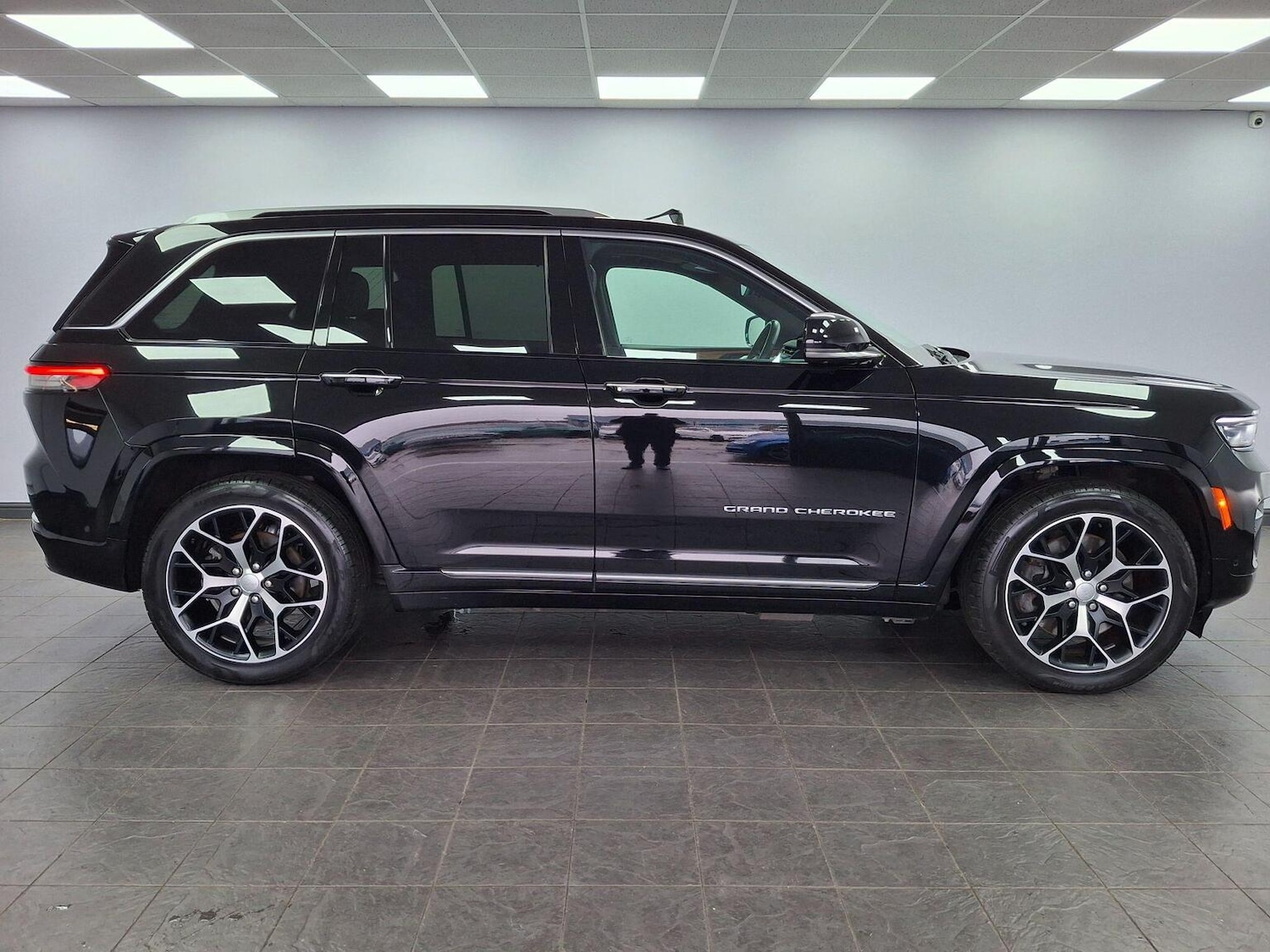 Used Jeep Grand Cherokee 2023 for sale - 77395255: Photo 20