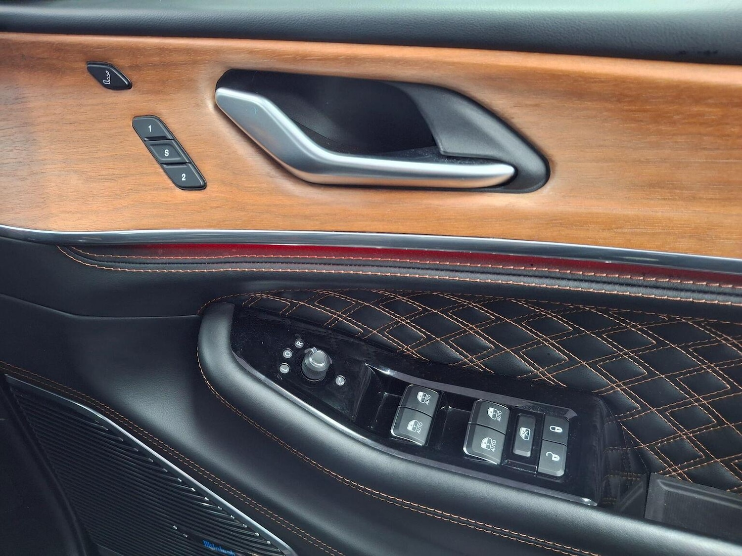 Used Jeep Grand Cherokee 2023 for sale - 77395255: Photo 22