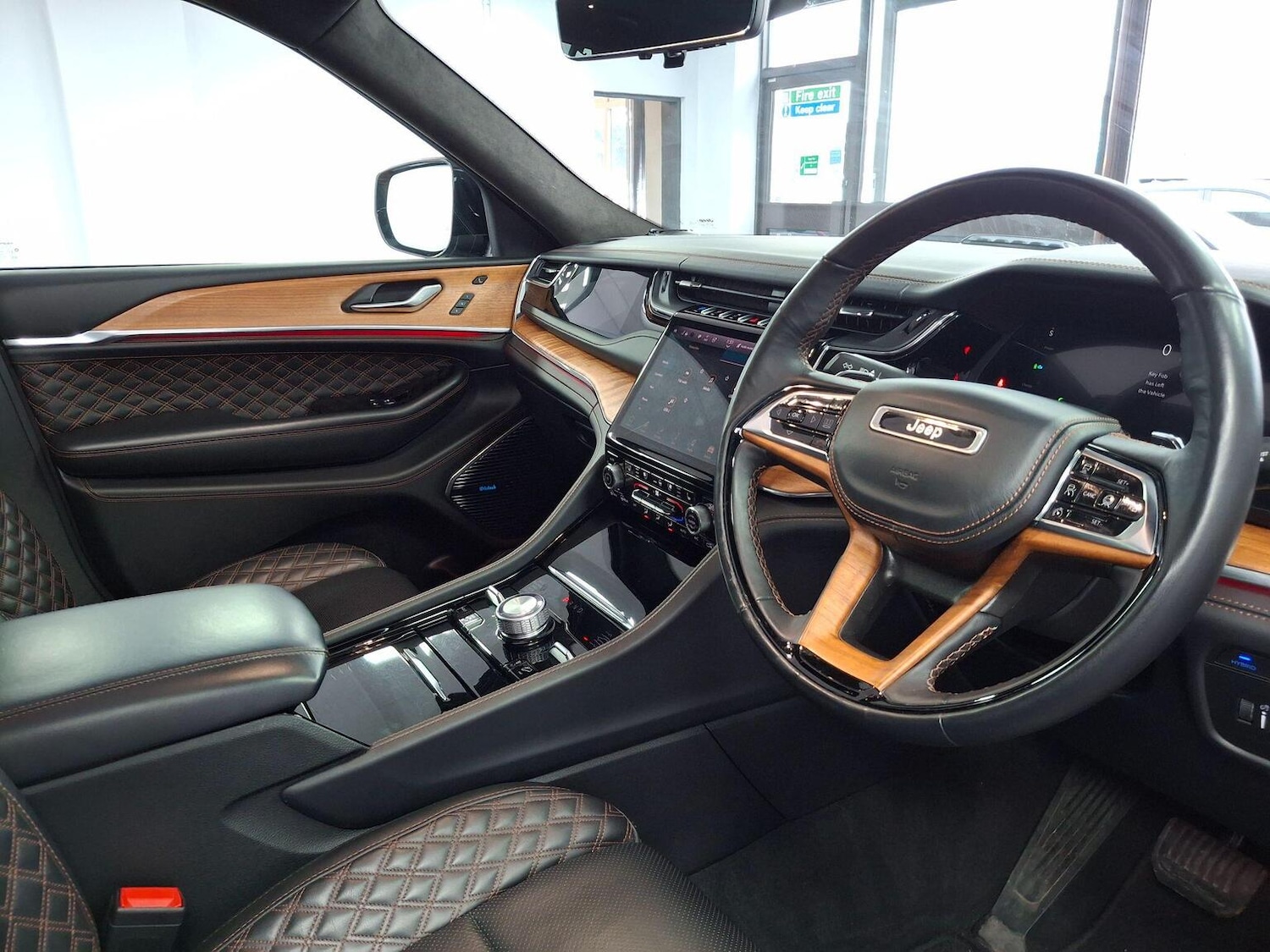 Used Jeep Grand Cherokee 2023 for sale - 77395255: Photo 48