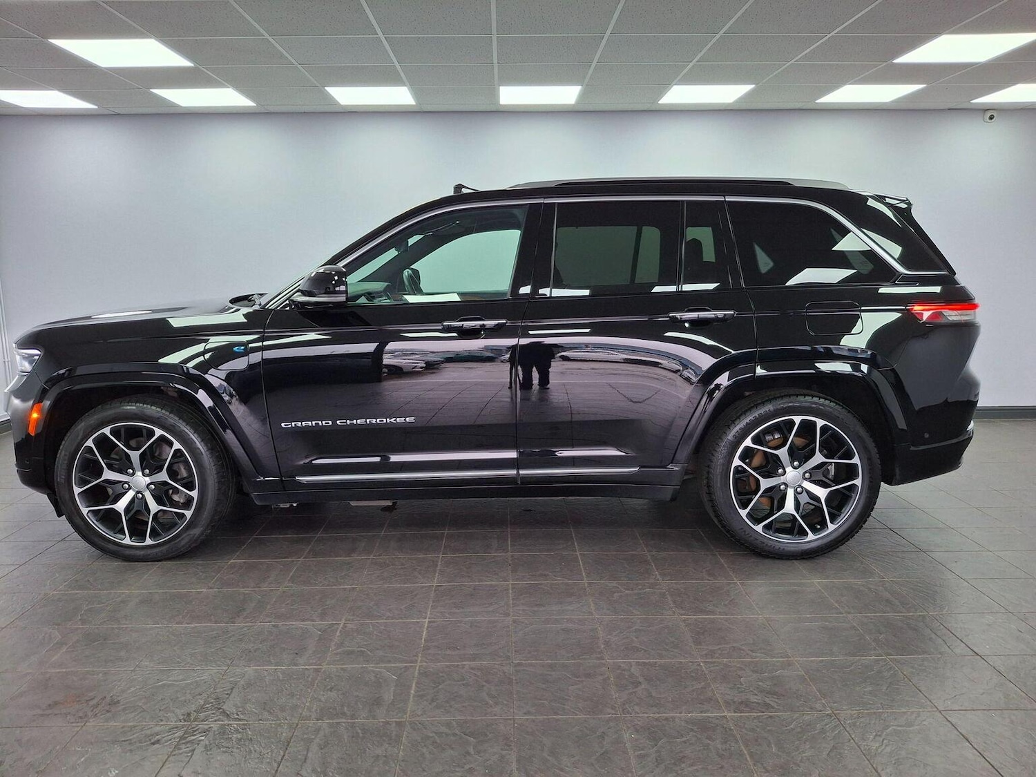 Used Jeep Grand Cherokee 2023 for sale - 77395255: Photo 71