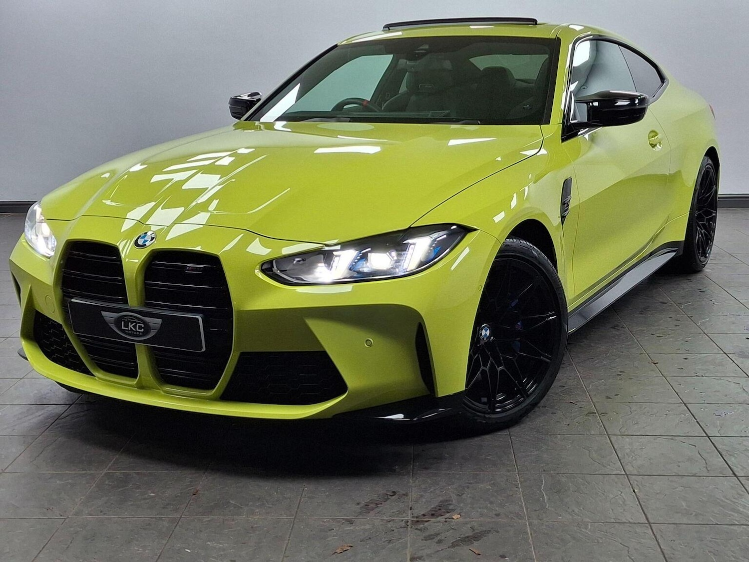 Used BMW M4 2025 for sale - 77237025: Photo 10