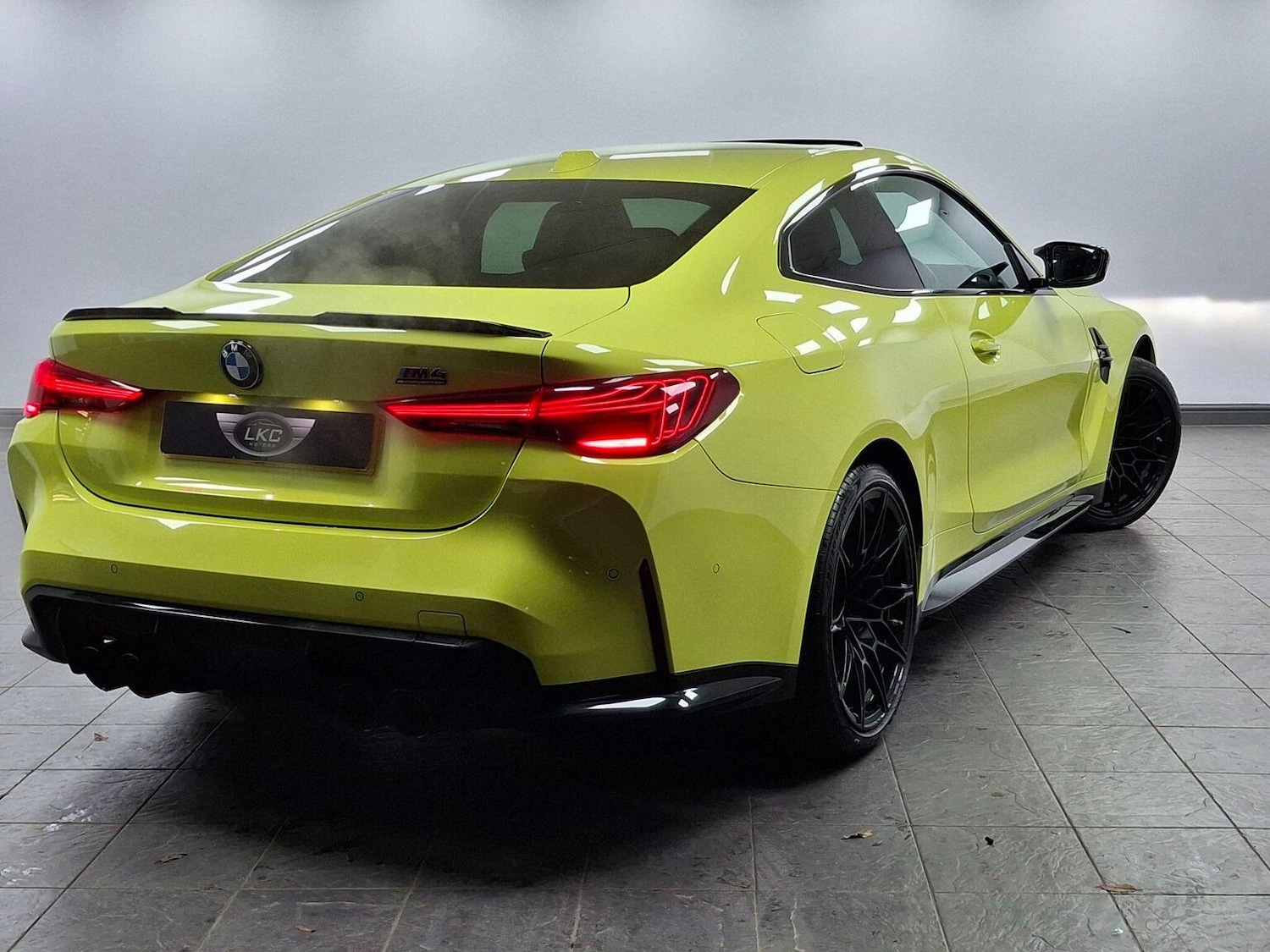Used BMW M4 2025 for sale - 77237025: Photo 25