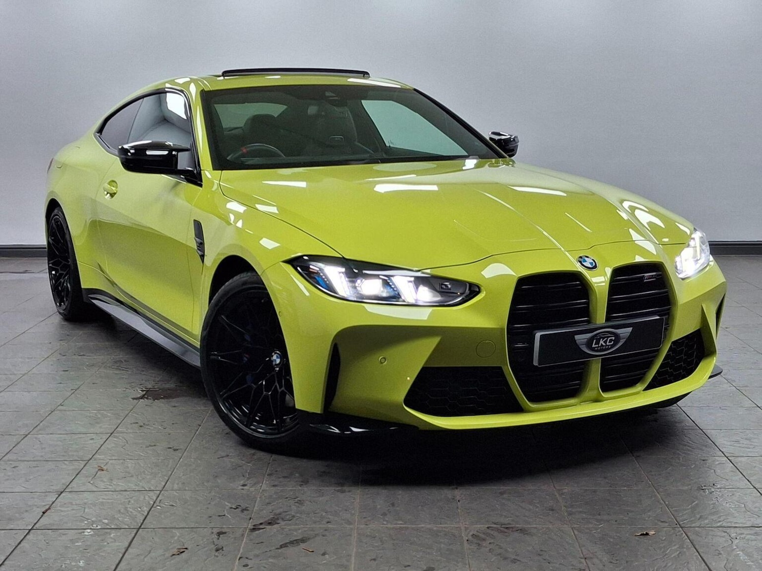 Used BMW M4 2025 for sale - 77237025: Photo 6