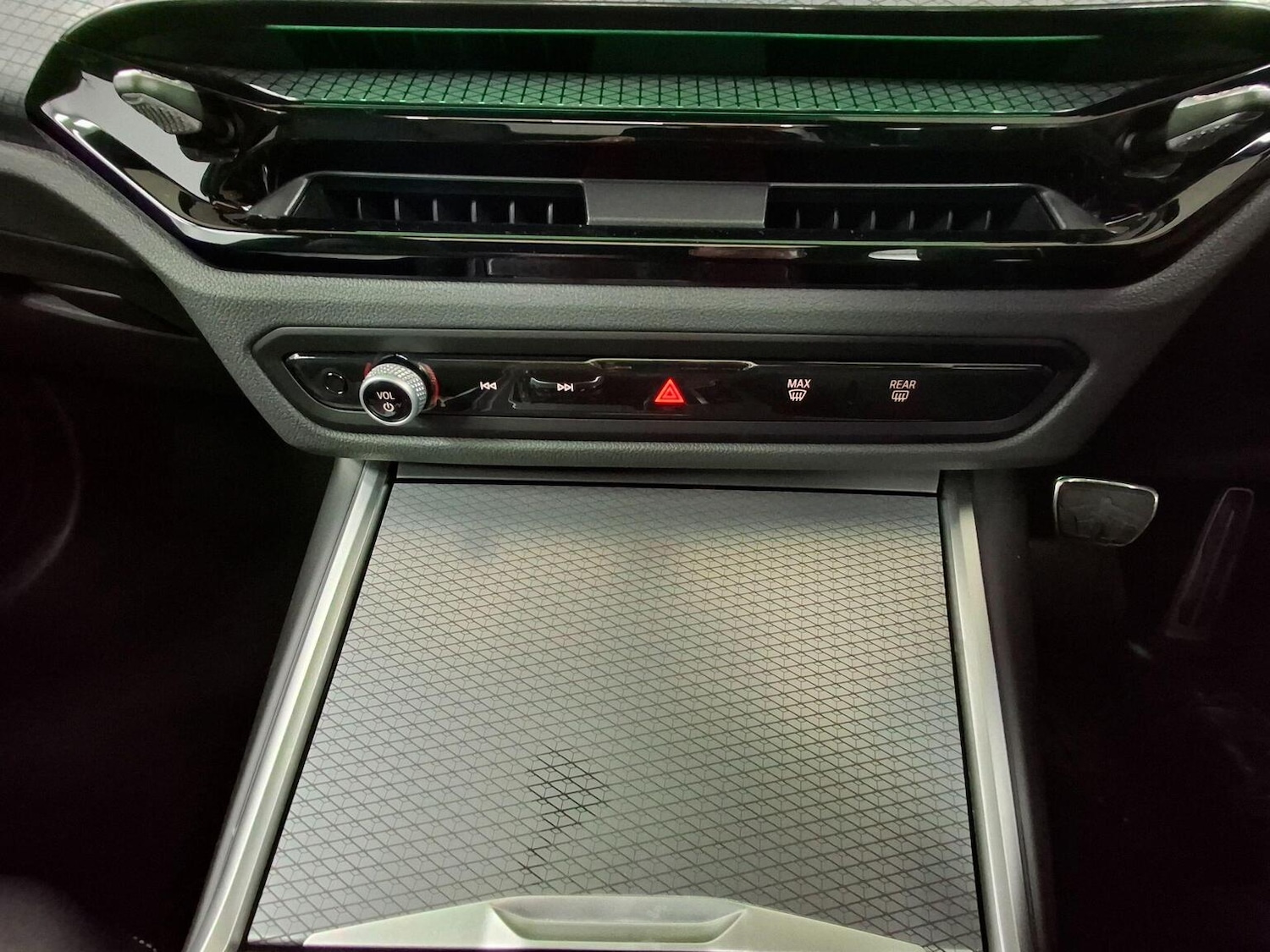 Used BMW M4 2025 for sale - 77237025: Photo 61