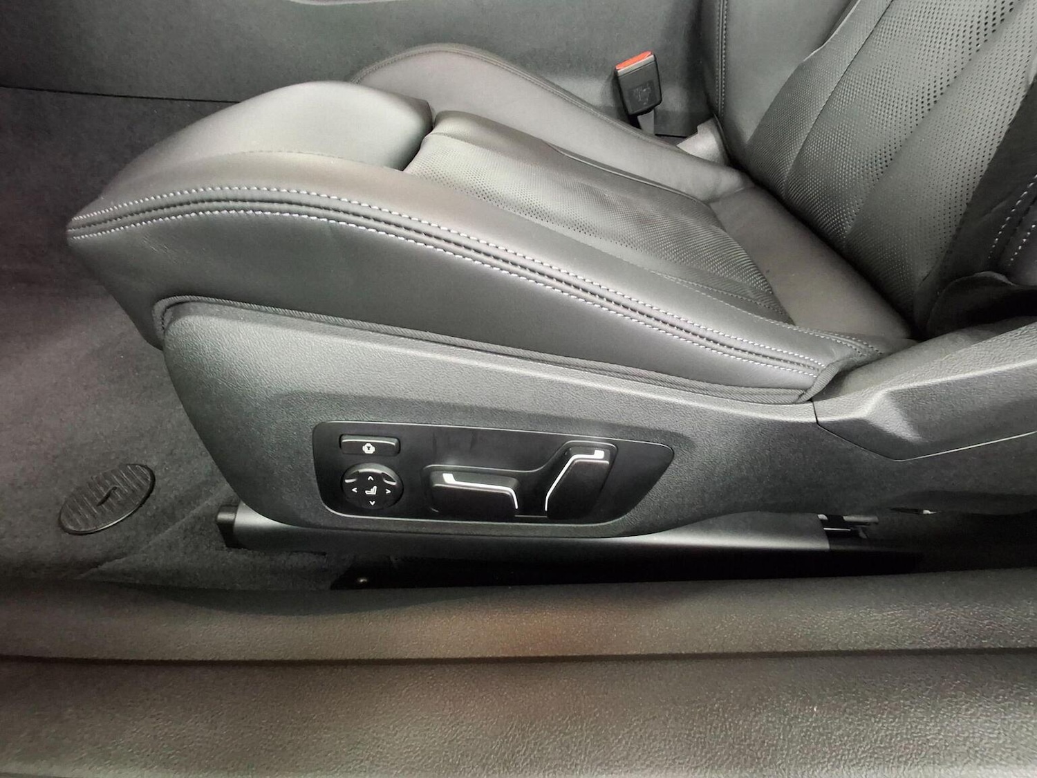 Used BMW M4 2025 for sale - 77237025: Photo 81