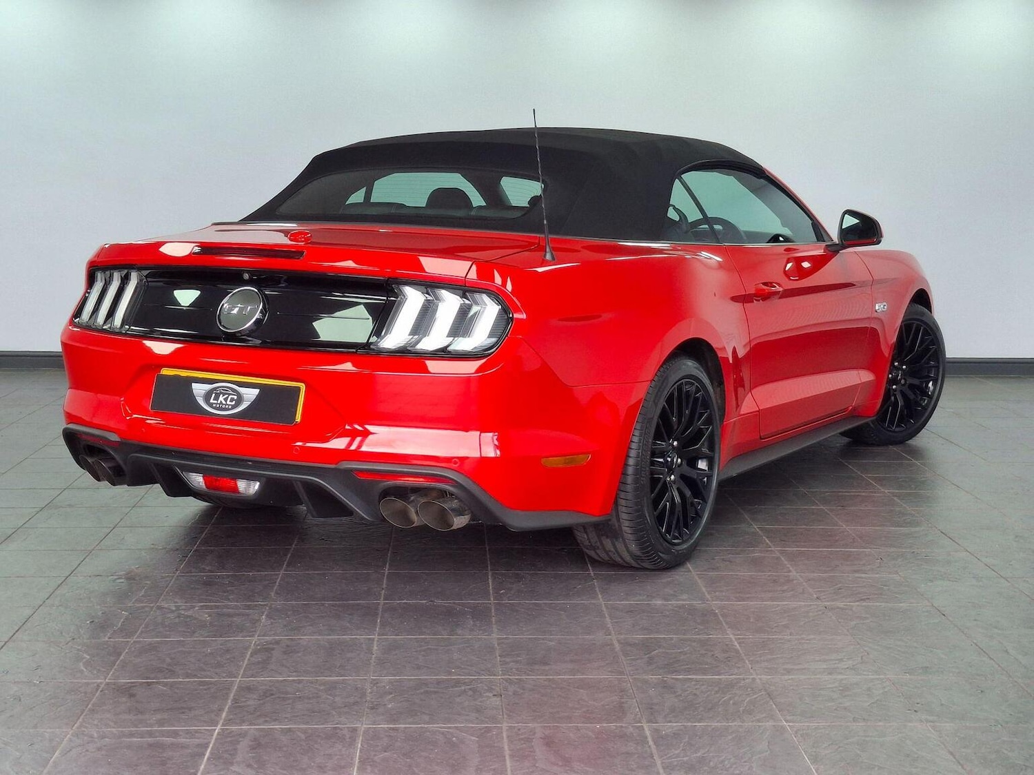 Used Ford Mustang 2020 for sale - 76497404: Photo 74