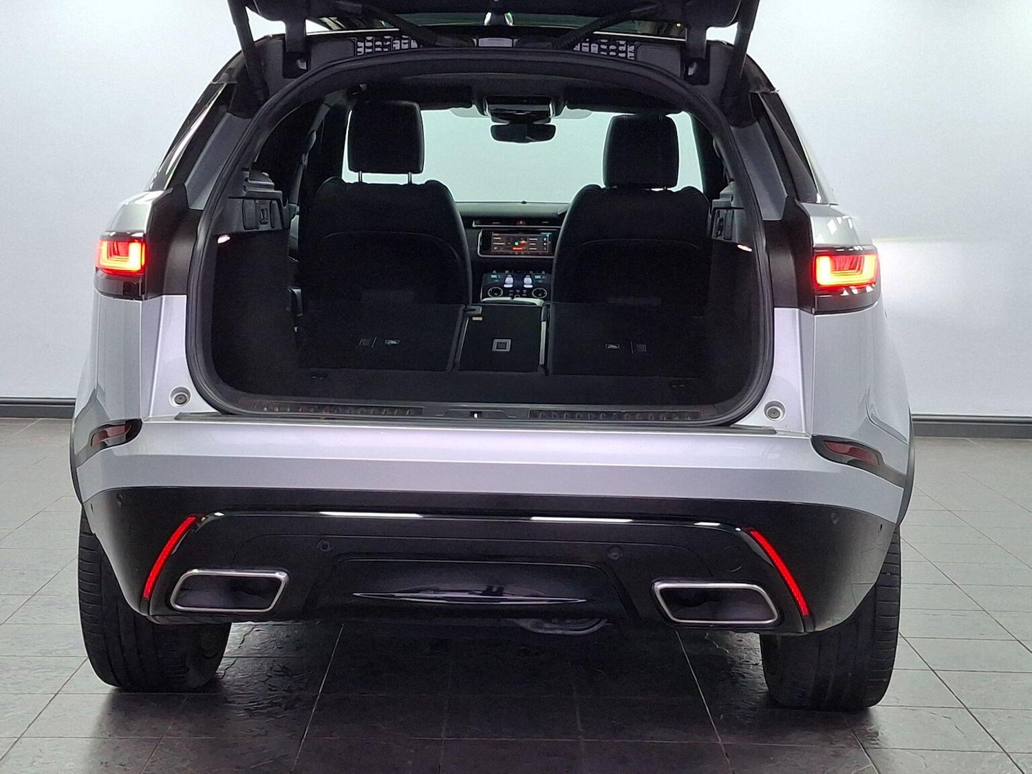 Used Land Rover Range Rover Velar 2019 for sale - 77707189: Photo 45