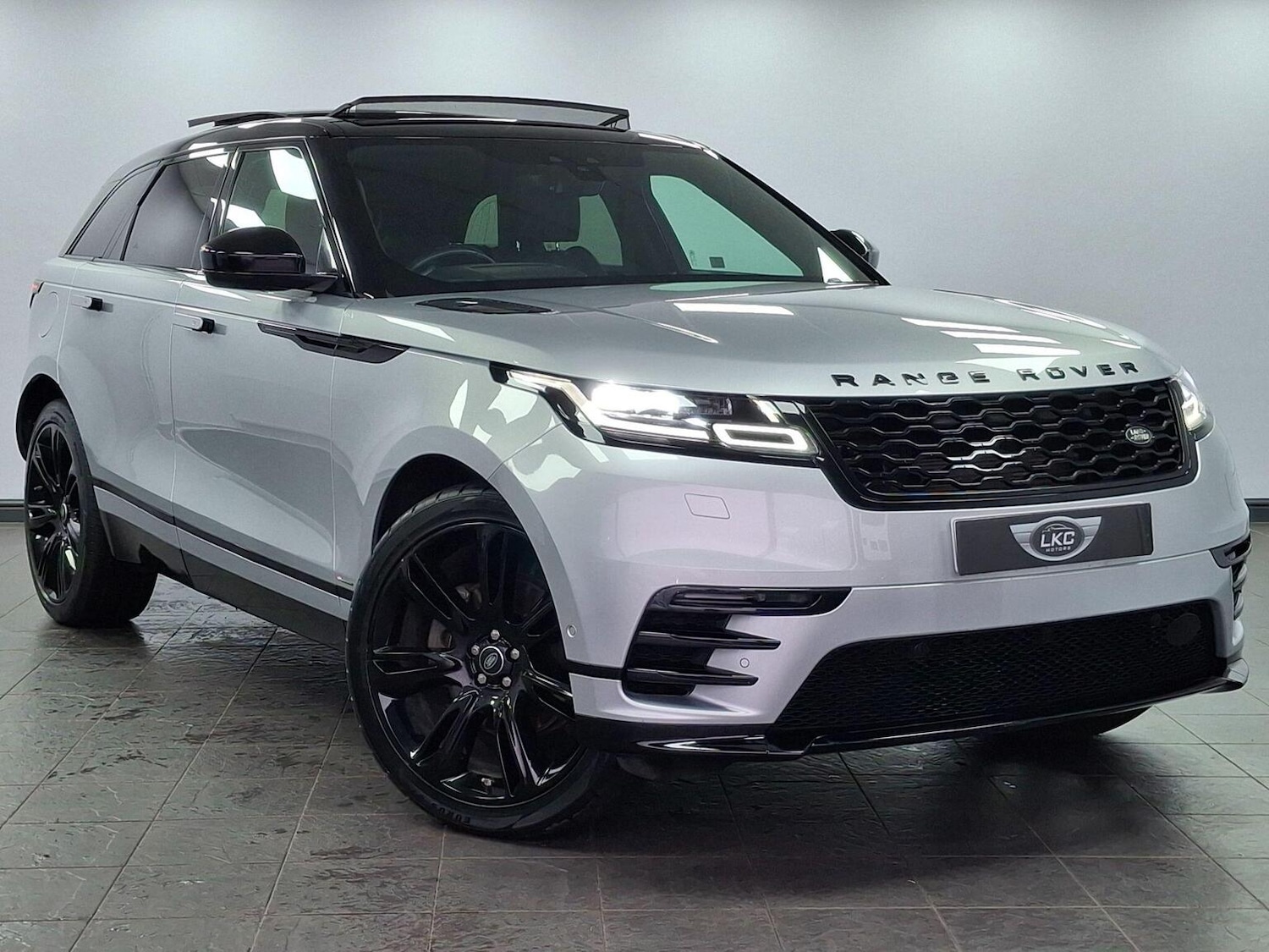 Used Land Rover Range Rover Velar 2019 for sale - 77707189: Photo 52