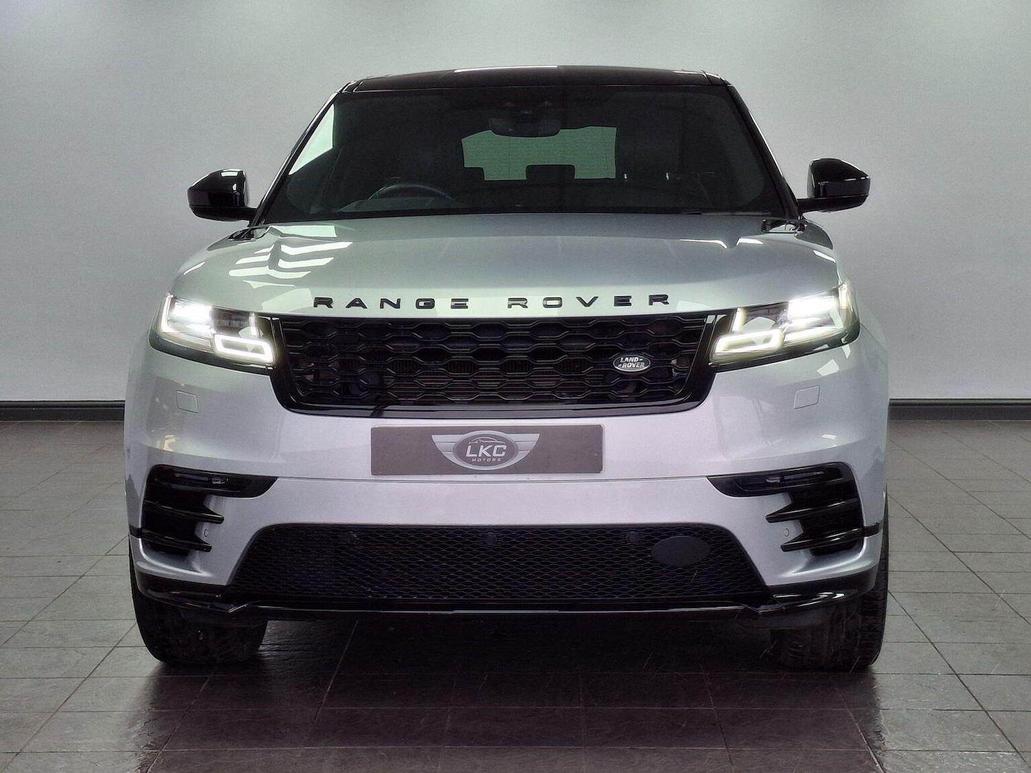 Used Land Rover Range Rover Velar 2019 for sale - 77707189: Photo 72