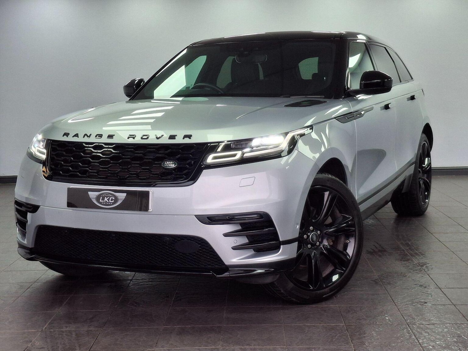 Used Land Rover Range Rover Velar 2019 for sale - 77707189: Photo 74