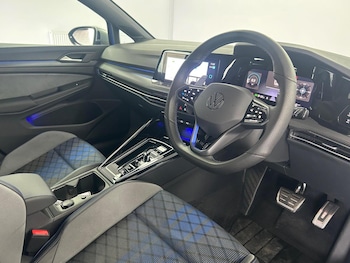 Used Volkswagen Golf 2023 for sale - 78545796: Photo