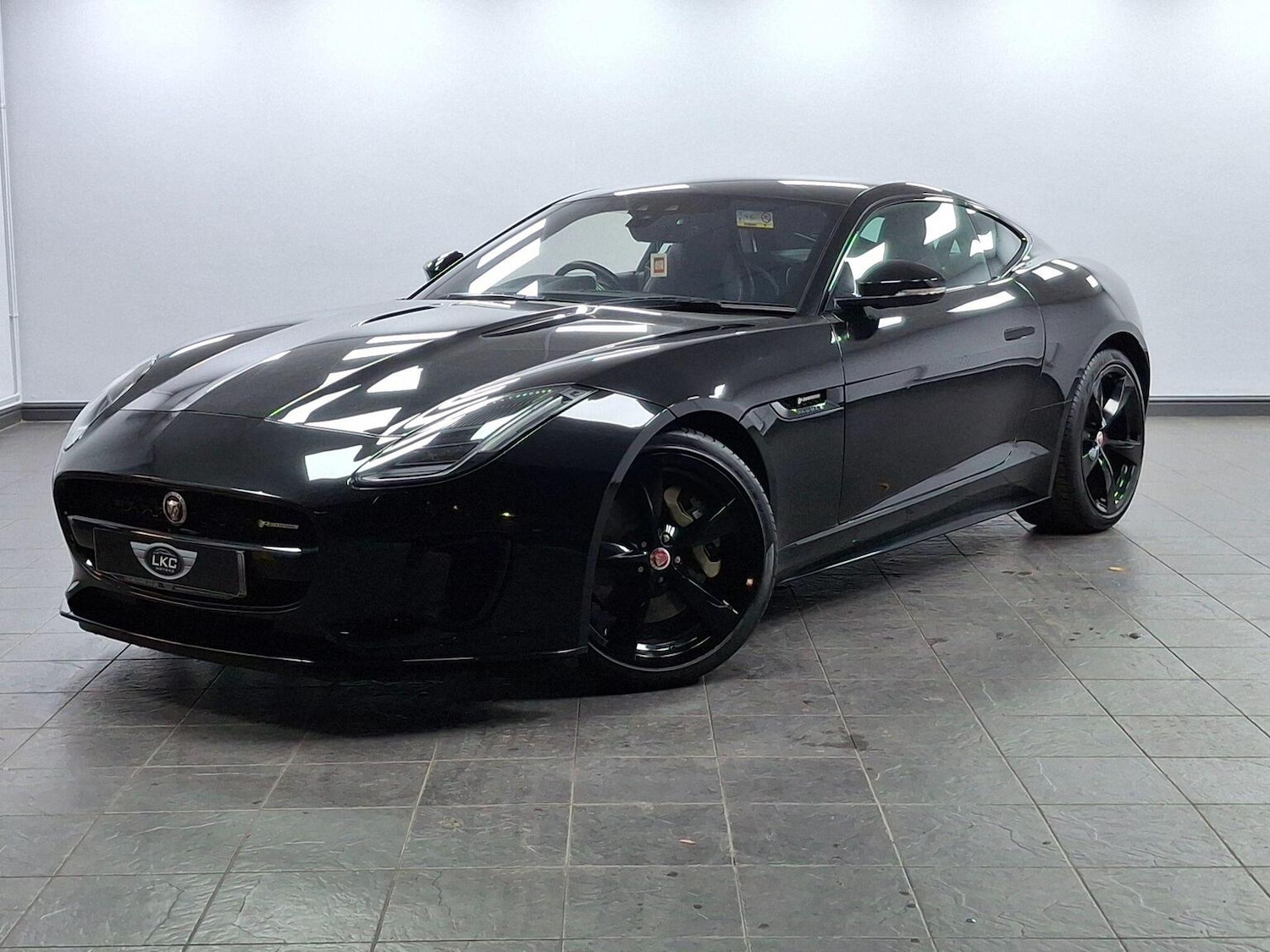 Used Jaguar F-Type 2018 for sale - 76560050: Photo 21