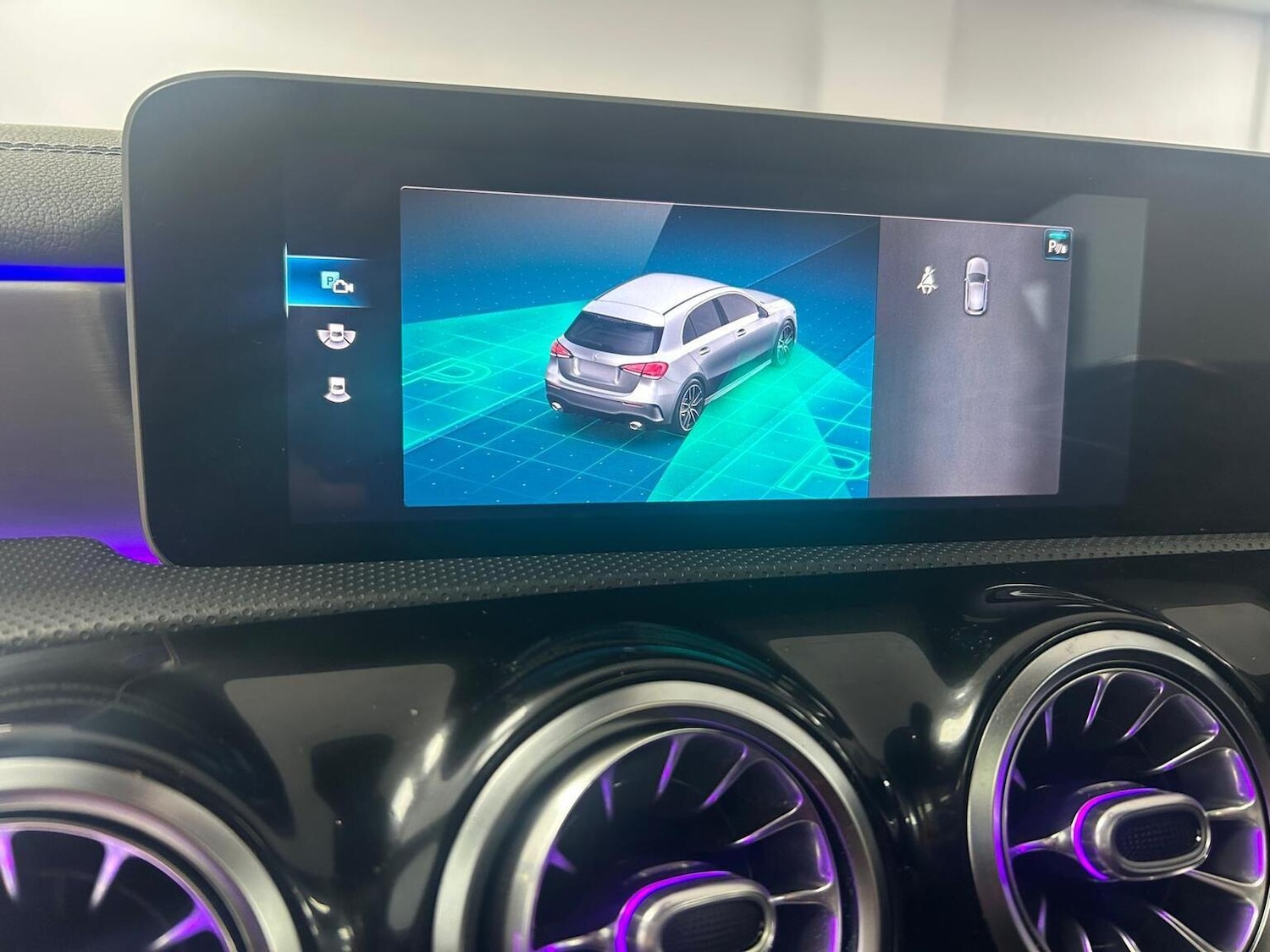 Used Mercedes-Benz A-Class 2019 for sale - 77535992: Photo 9