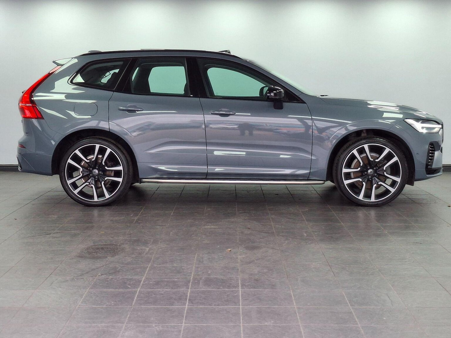 Used Volvo XC60 2023 for sale - 76769868: Photo 20