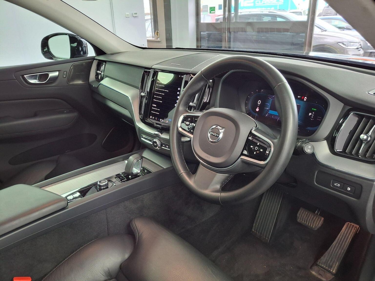 Used Volvo XC60 2023 for sale - 76769868: Photo 73